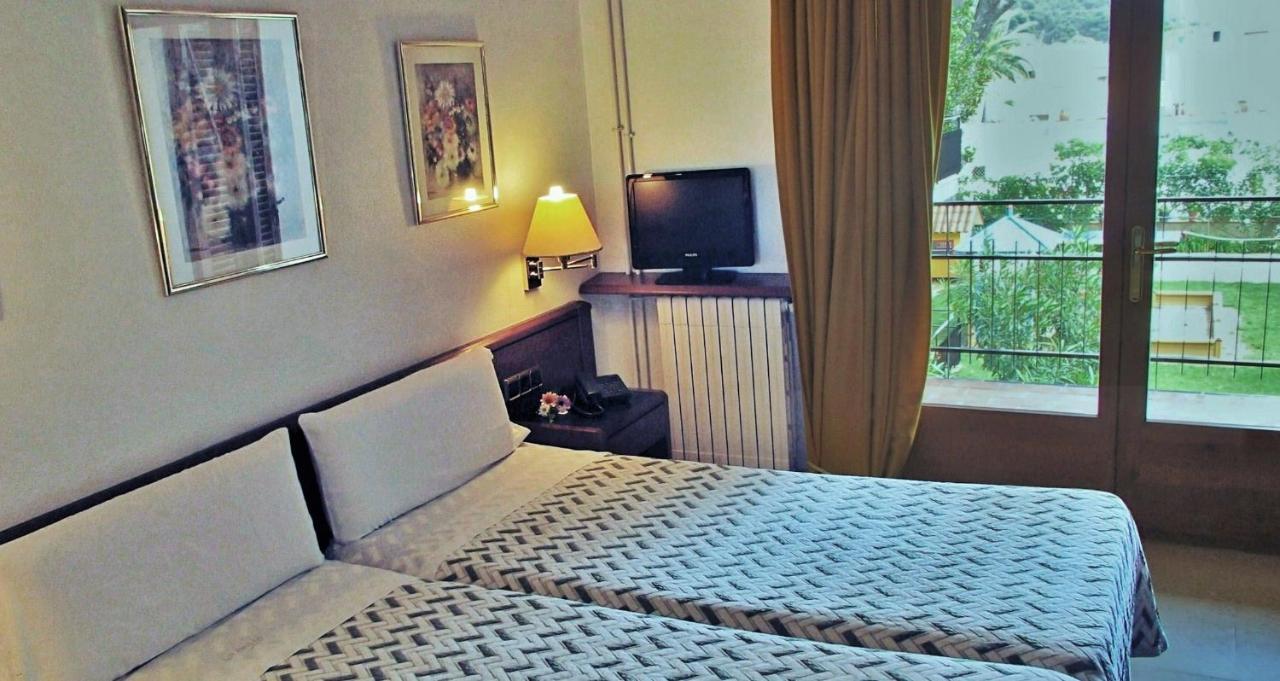 Hotel La Masia 레스타르티트 외부 사진