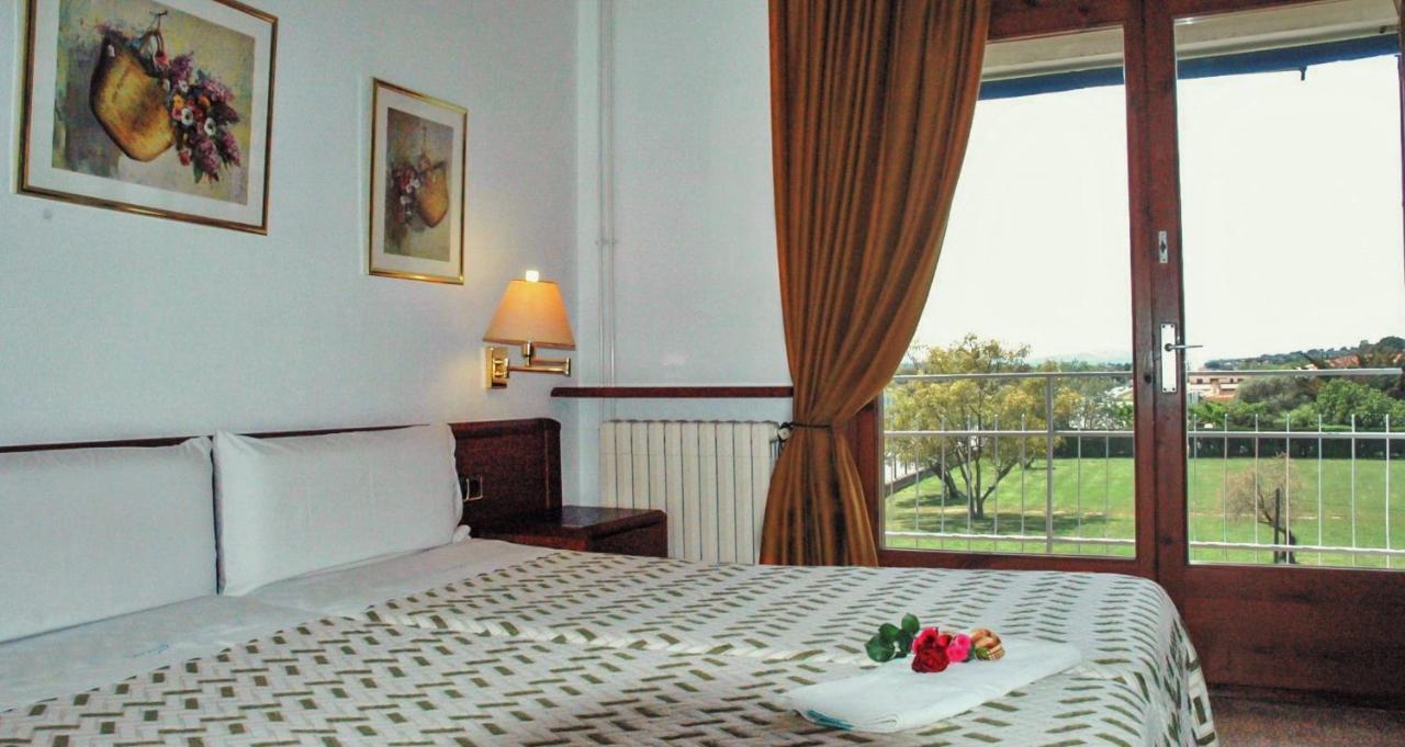 Hotel La Masia 레스타르티트 외부 사진